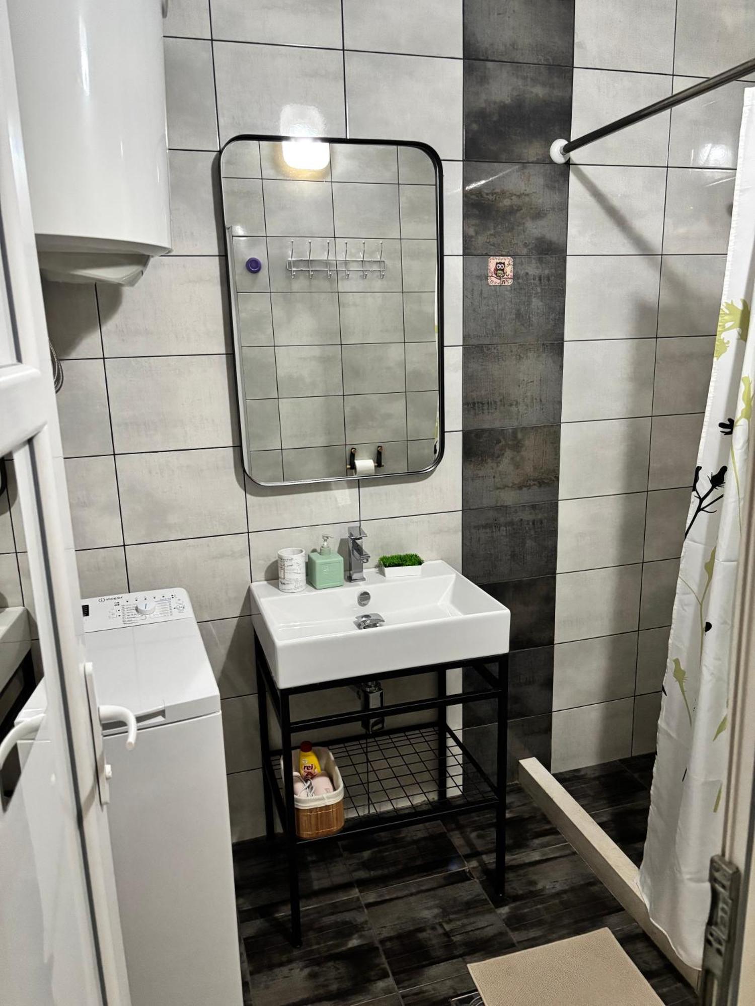 Apartments Time Котор Екстериор снимка